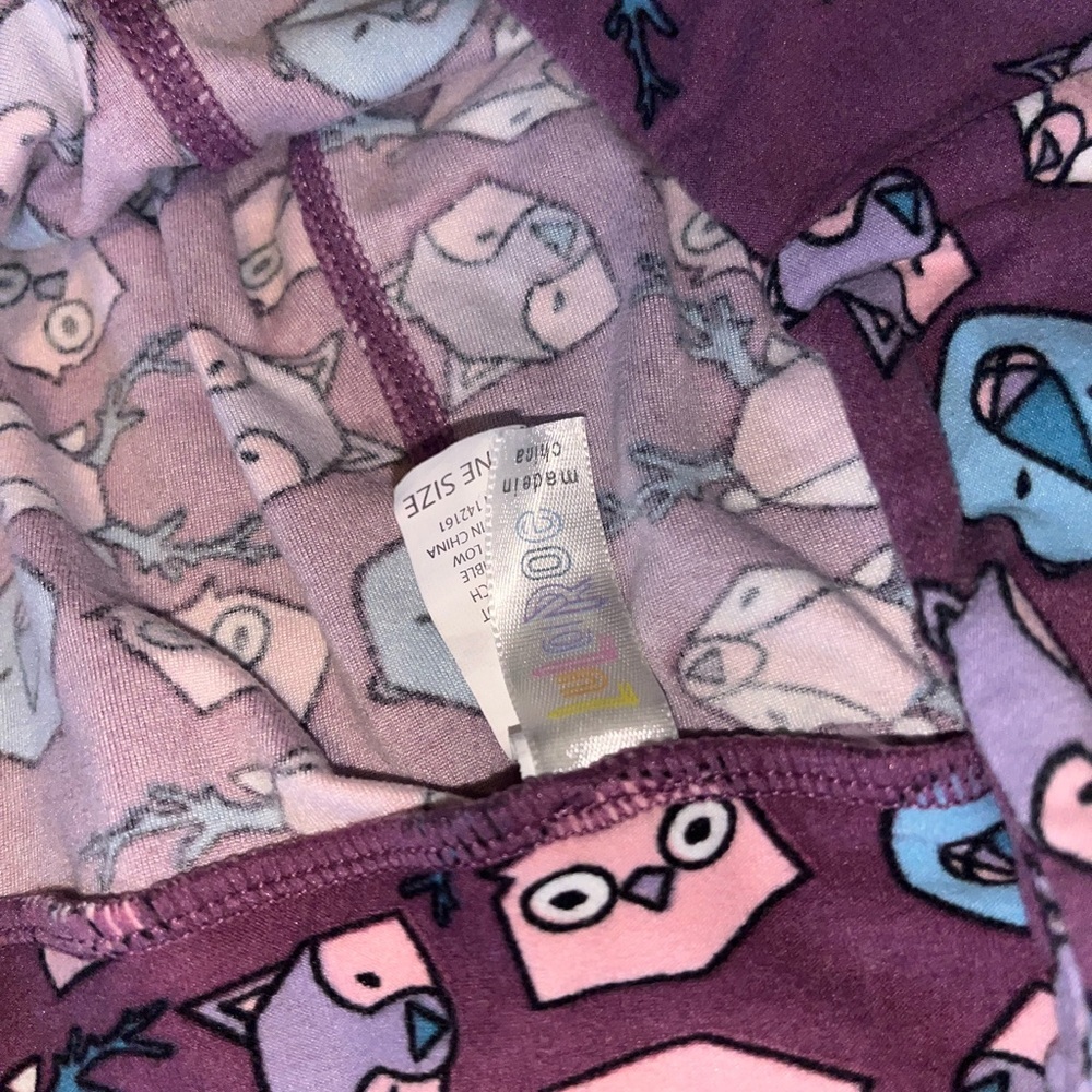 LuLaRoe Leggings with Purple and Blue woodland Pattern - Picture 4 of 4